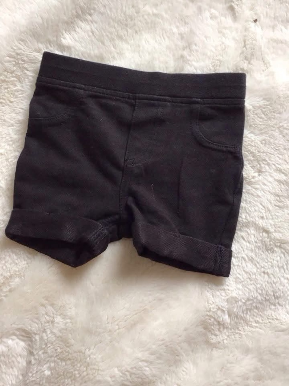 Garanimals Black Knit Cuffed Shorts for Kids